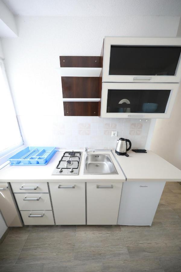 Ap Roko&Dina Apartment Nin Exterior photo
