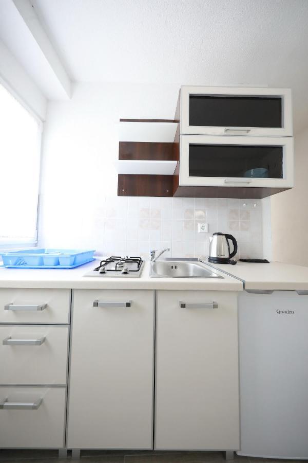Ap Roko&Dina Apartment Nin Exterior photo